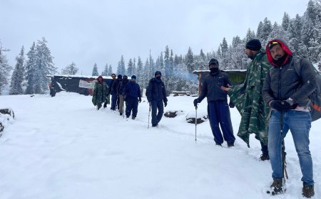 Hampta Pass Trek – The Wonders Valley with TrekYaari