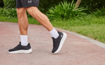 Best Wide Fit Walking Shoes for Everyday Comfort (2025 Guide)