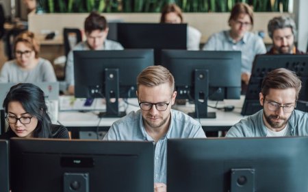 Top Benefits of Software Development Outsourcing for AI Agent Innovation in 2025