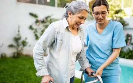 Personal Care at Home Croydon: Dignity, Comfort & Support