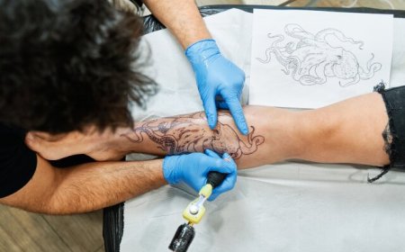 How Much to Tip Tattoo Artist: A Complete Guide for Every Client