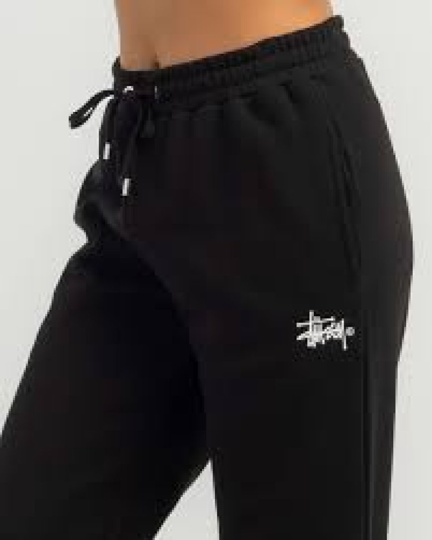 Jogging Stussy: The Ultimate Fusion of Function, Fashion, and Street Culture
