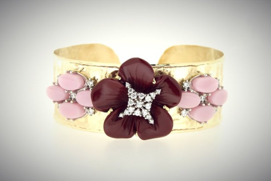 Why Tourists Love Shopping for Italian Gold Dubai Jewelry