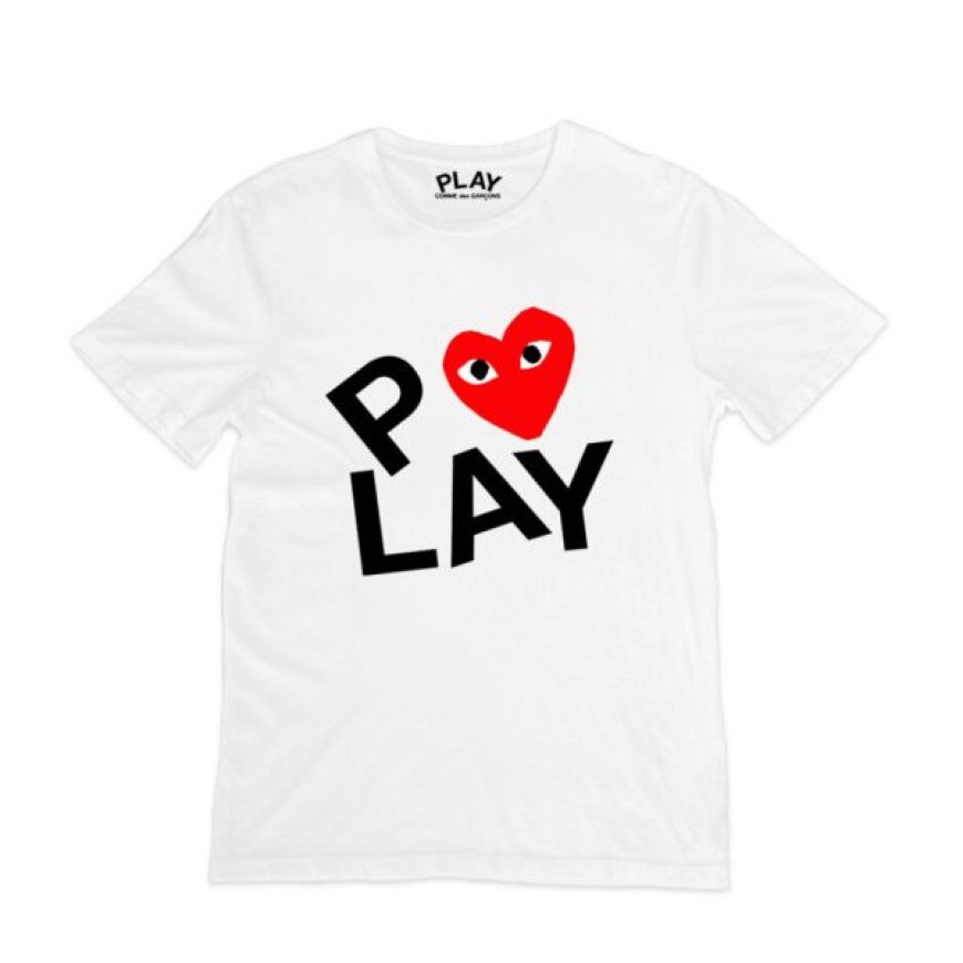 The Rise of Comme des Garçons and Carsicko Clothing in Modern Streetwear