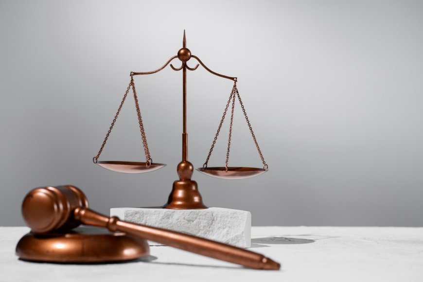 When to Call a Slip and Fall Lawyer in Las Vegas for Maximum Compensation