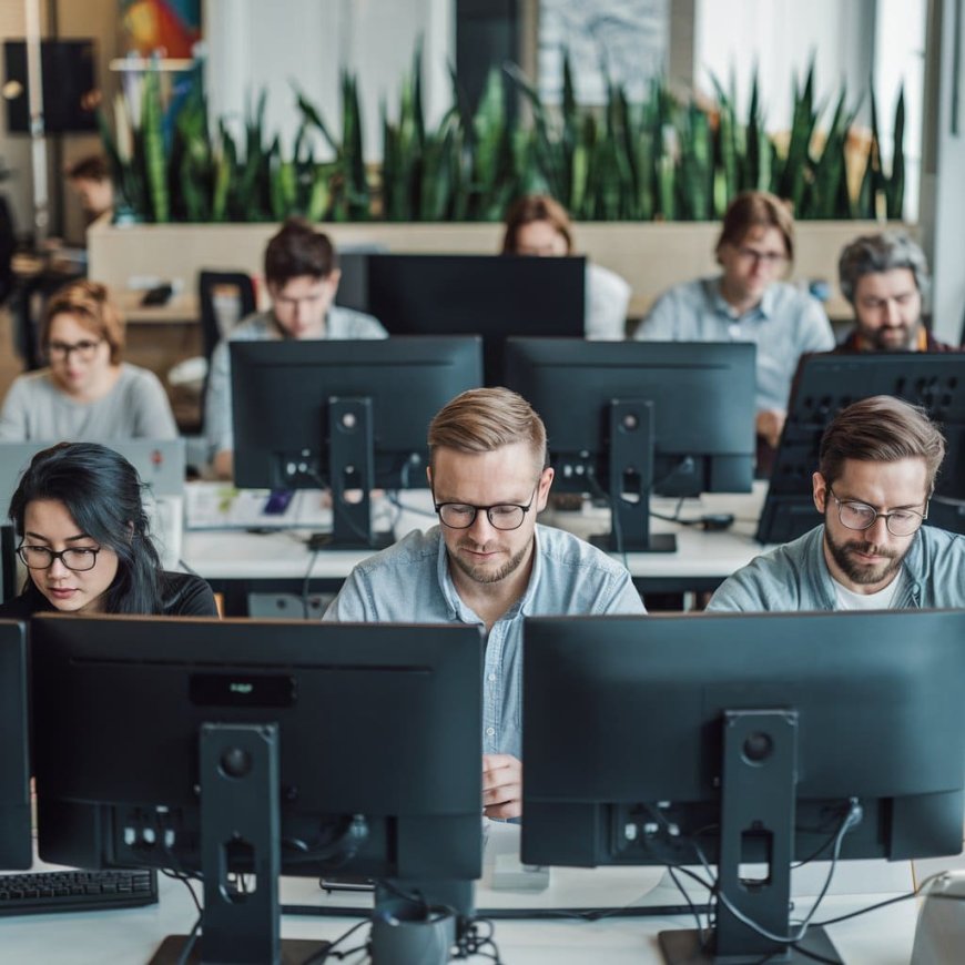 Top Benefits of Software Development Outsourcing for AI Agent Innovation in 2025