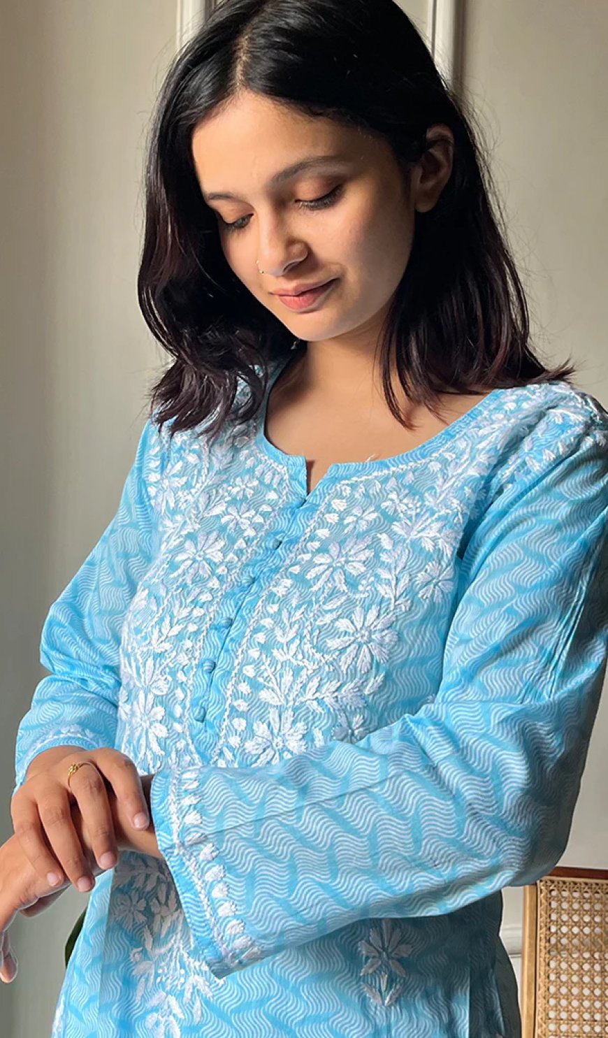 Buy Latest Chikan Kurti | Premium Chikankari Online – Nazrana Chikan