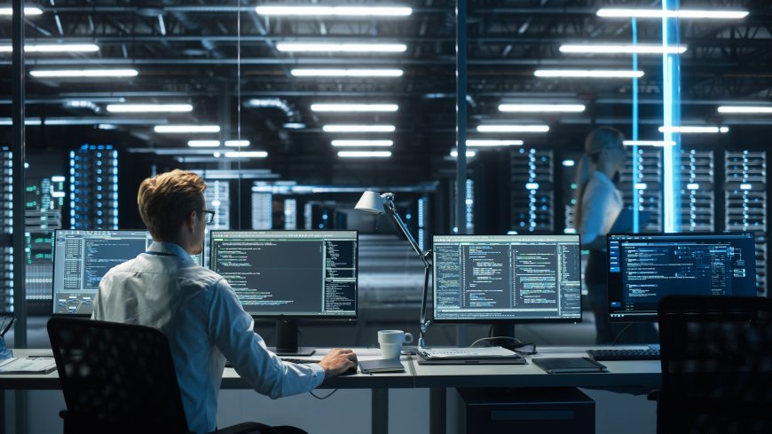 Remote vs On-Site: Helpdesk Delivery Models Compared