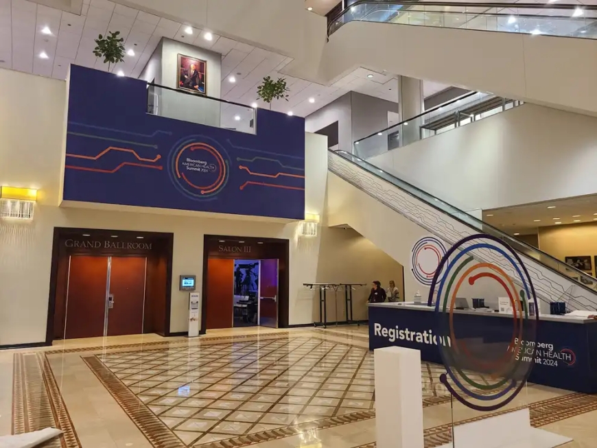 How Trade Show Displays Improve Branding in Richmond VA Offices and Workplaces